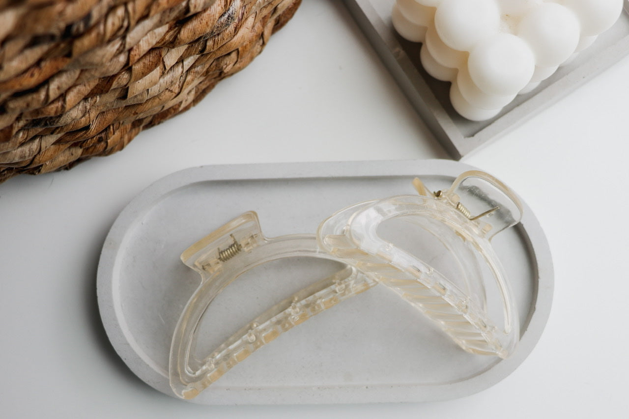 Half Moon Claw Clip in Tea
