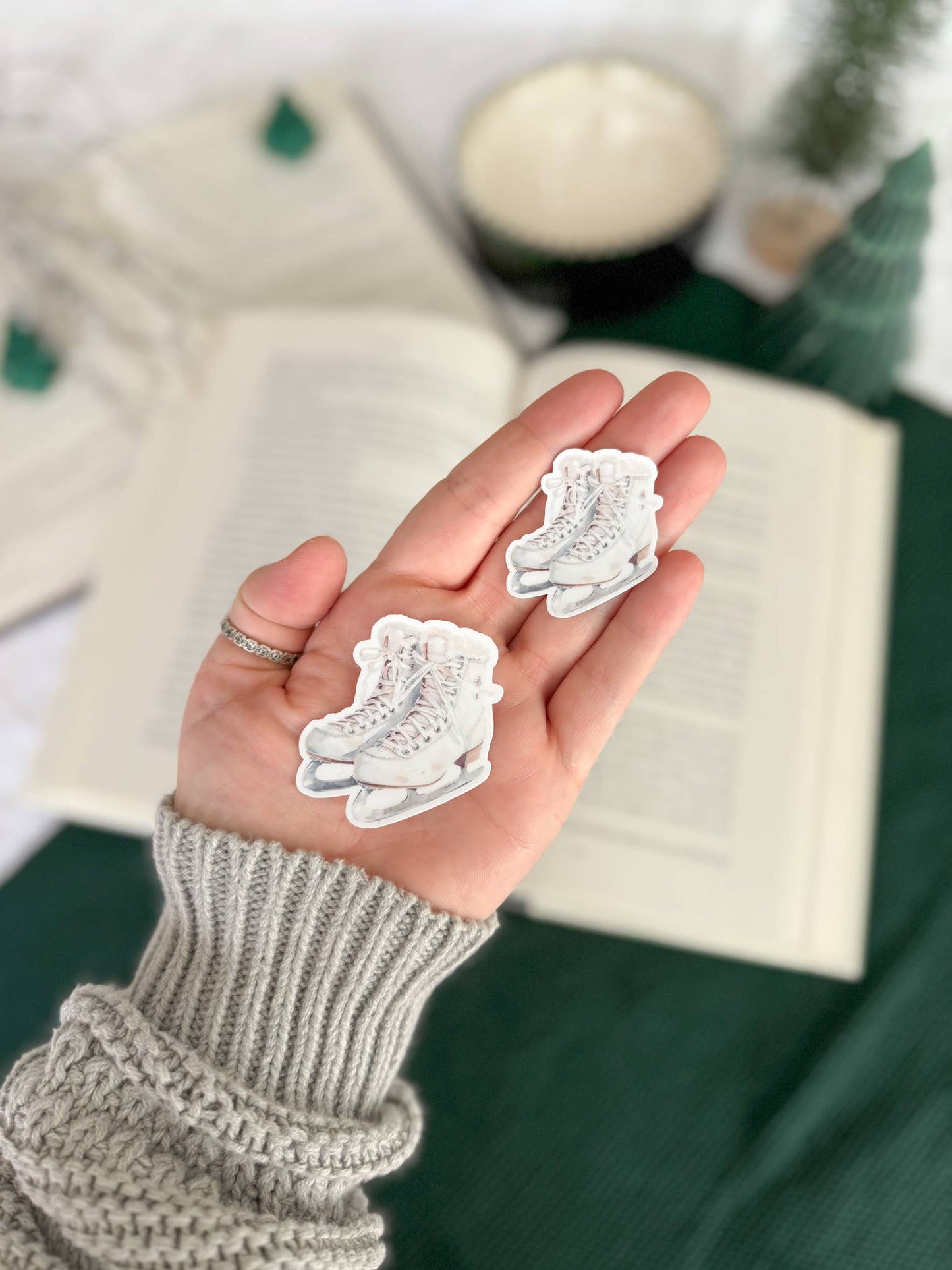 Traditional Christmas Stickers | Vintage Chrismas: Large 2" x 2" / Snowglobe