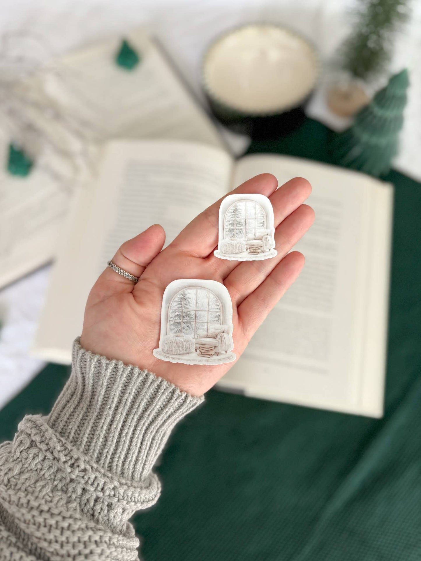 Traditional Christmas Stickers | Vintage Chrismas: Large 2" x 2" / Snowglobe