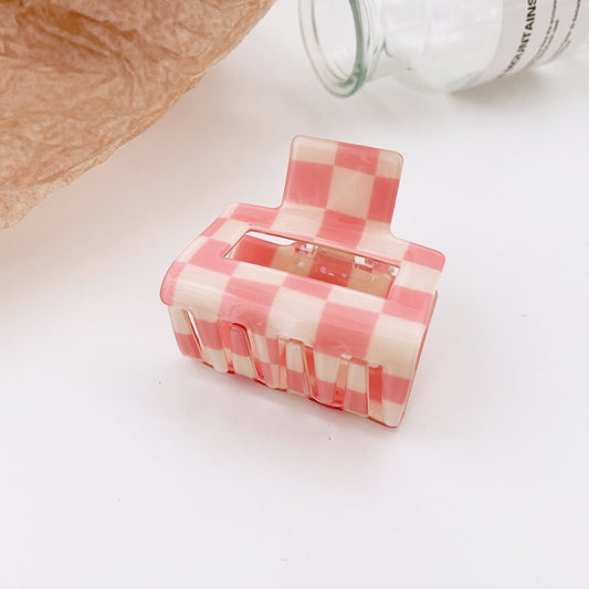 Checkered Acetate Small Claw Clip Pink + White