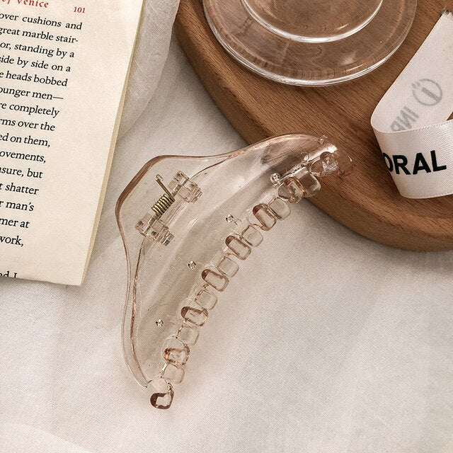Small Transparent Acrylic Crab Claw in Tea